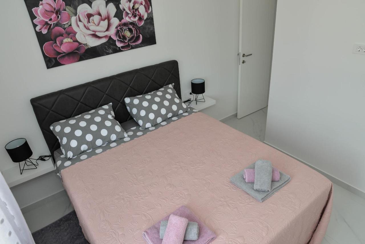 Apartment Laura Задар Экстерьер фото